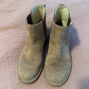 L.L. Bean Blundstone Chelsea